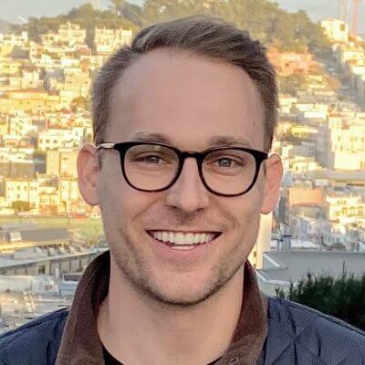 'speaker: aaron francis, marketing engineer at tupple